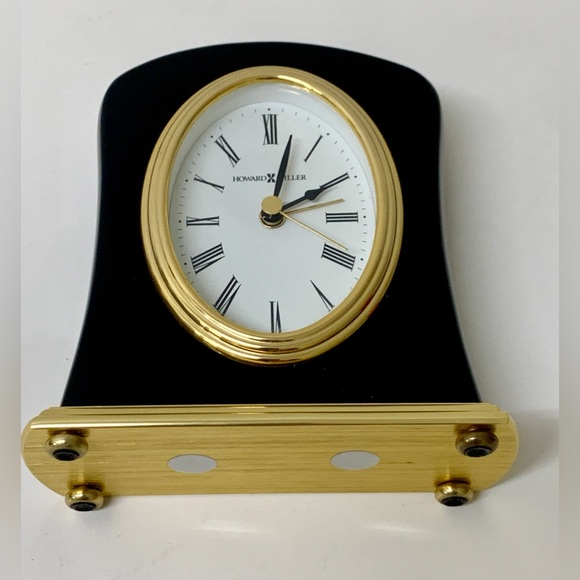 Vtg Howard Miller Glossy Black Gold Art Deco Roman Numeral Quartz Desk Clock - Picture 8 of 12